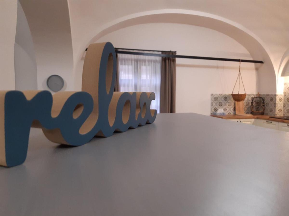 5Churches Apartment Gyor Bagian luar foto